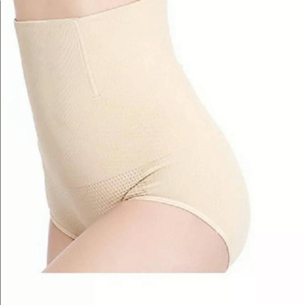 Instant skinny slimming panty by Favworld